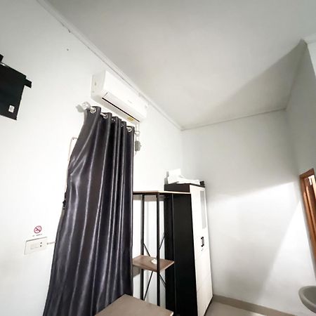 Reddoorz At Kay Residence Waydadi Lampung Bandar Lampung Esterno foto