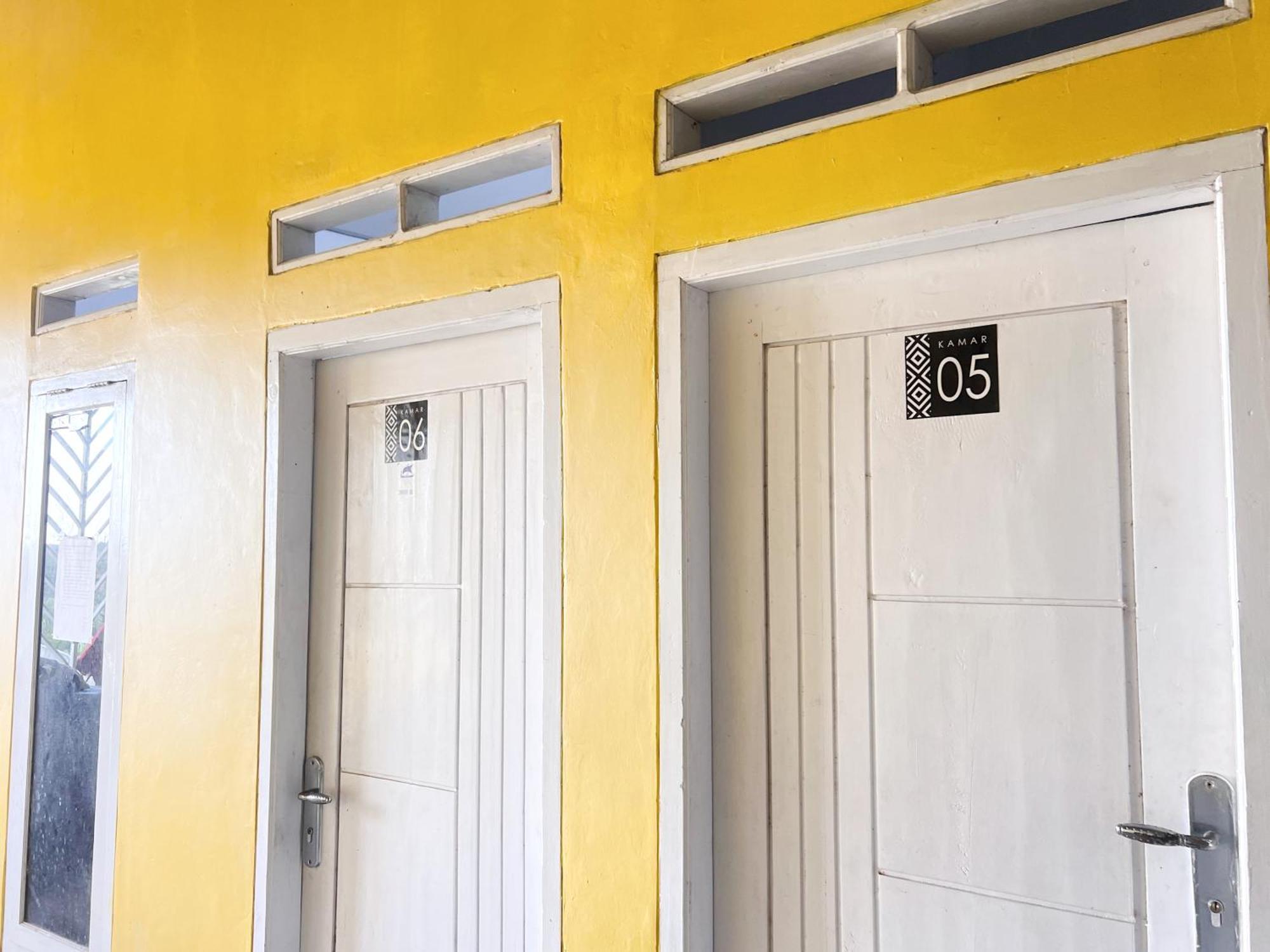 Reddoorz At Kay Residence Waydadi Lampung Bandar Lampung Esterno foto