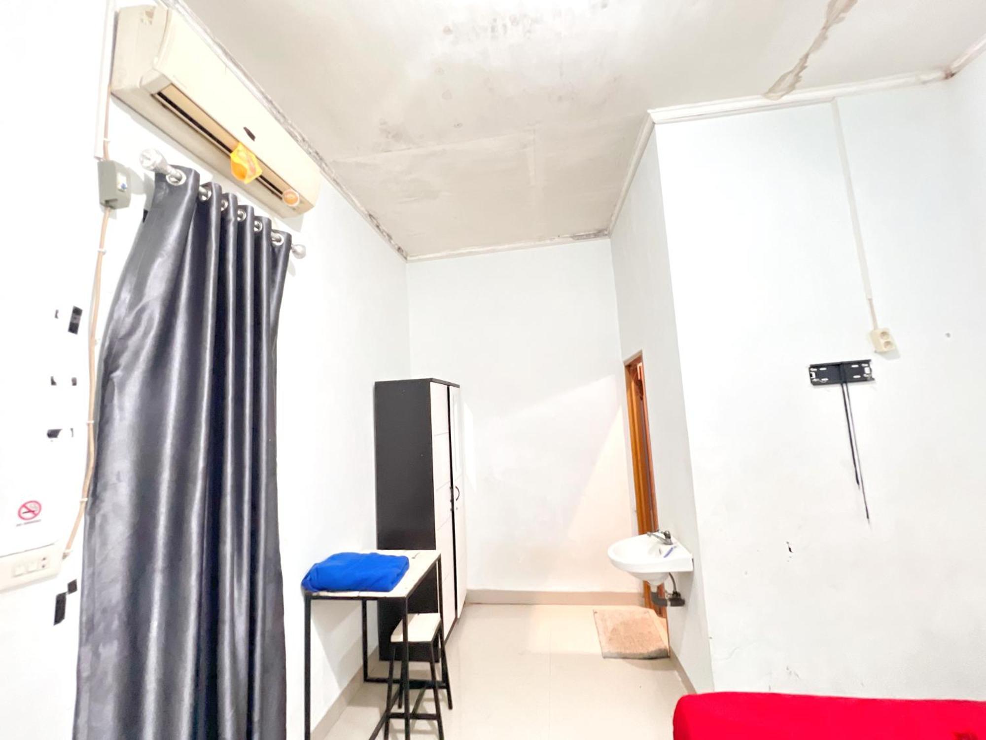Reddoorz At Kay Residence Waydadi Lampung Bandar Lampung Esterno foto