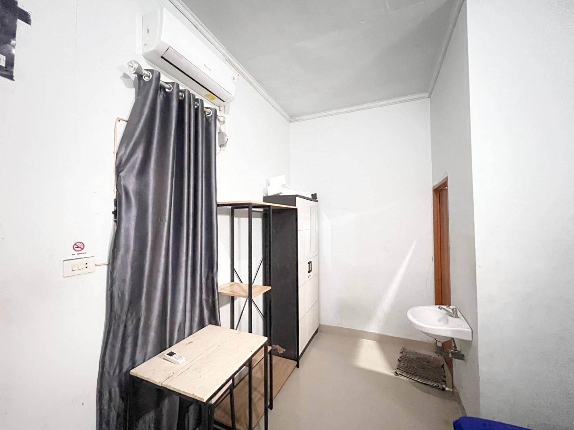 Reddoorz At Kay Residence Waydadi Lampung Bandar Lampung Esterno foto